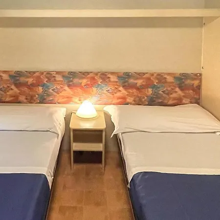 Gorgeous Stacaravan In Holiday home *